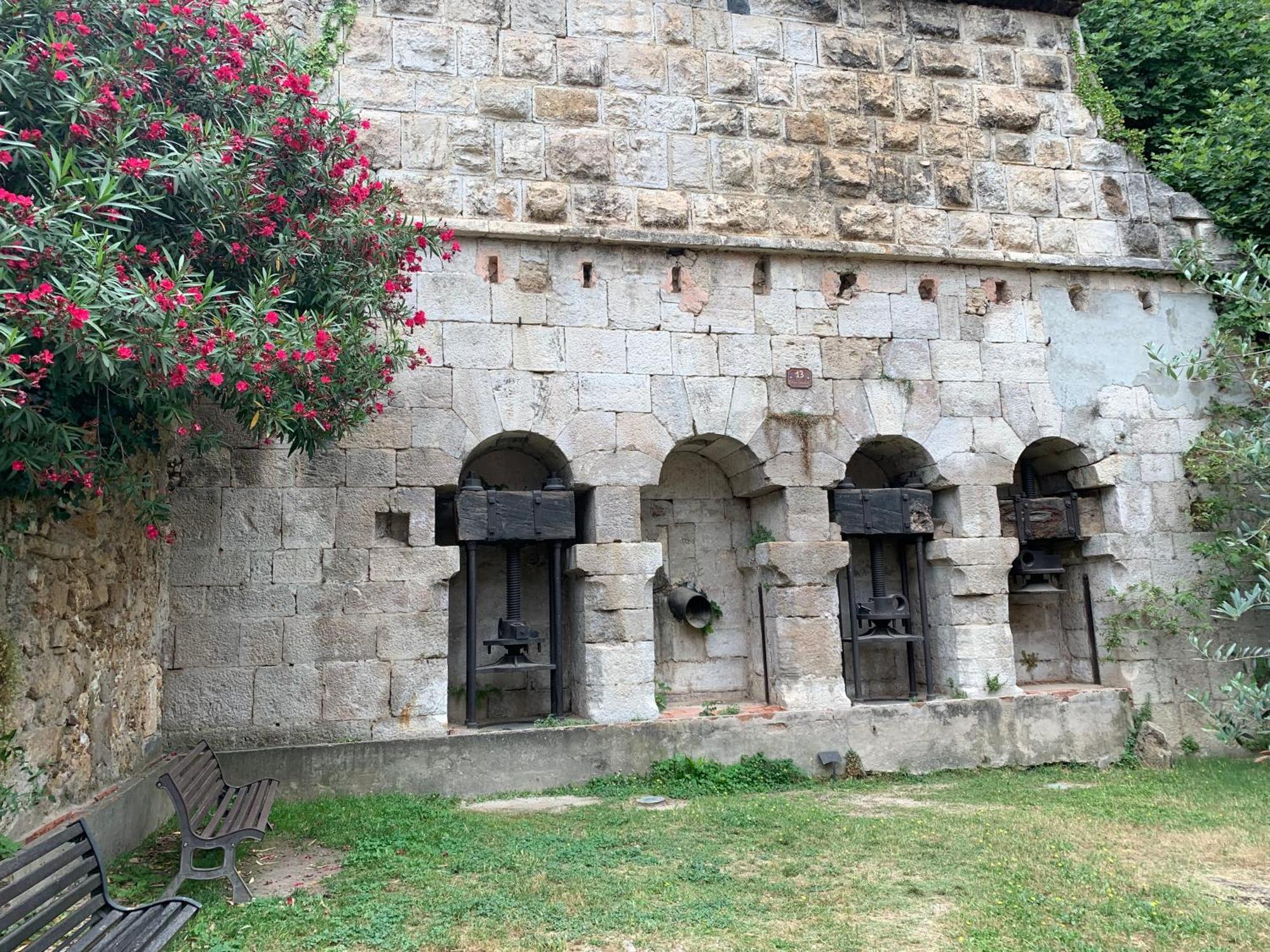 Tivoli En Provence Villa Cotignac Bagian luar foto